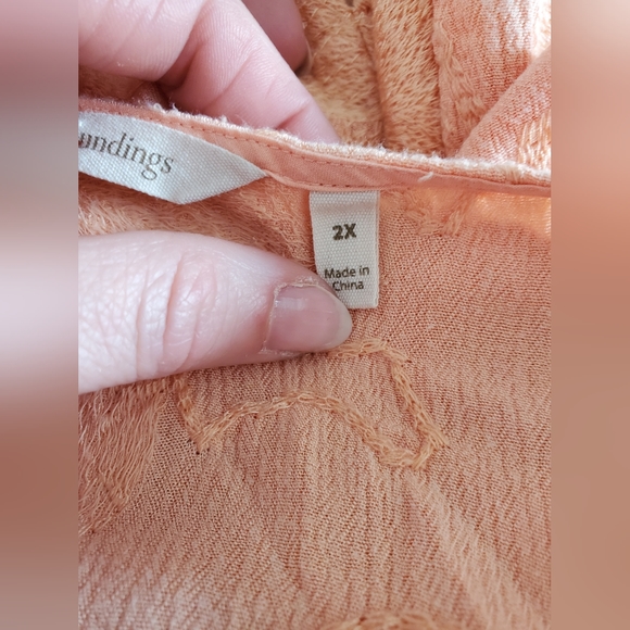 Soft Surroundings Pastel Peach Embroidered Boho Chic Asymmetrical Blouse Size 2X - Picture 7 of 12